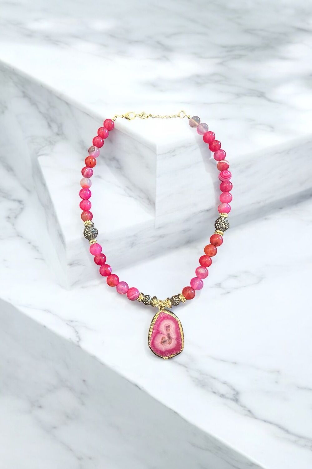 THE PINK KOLYE